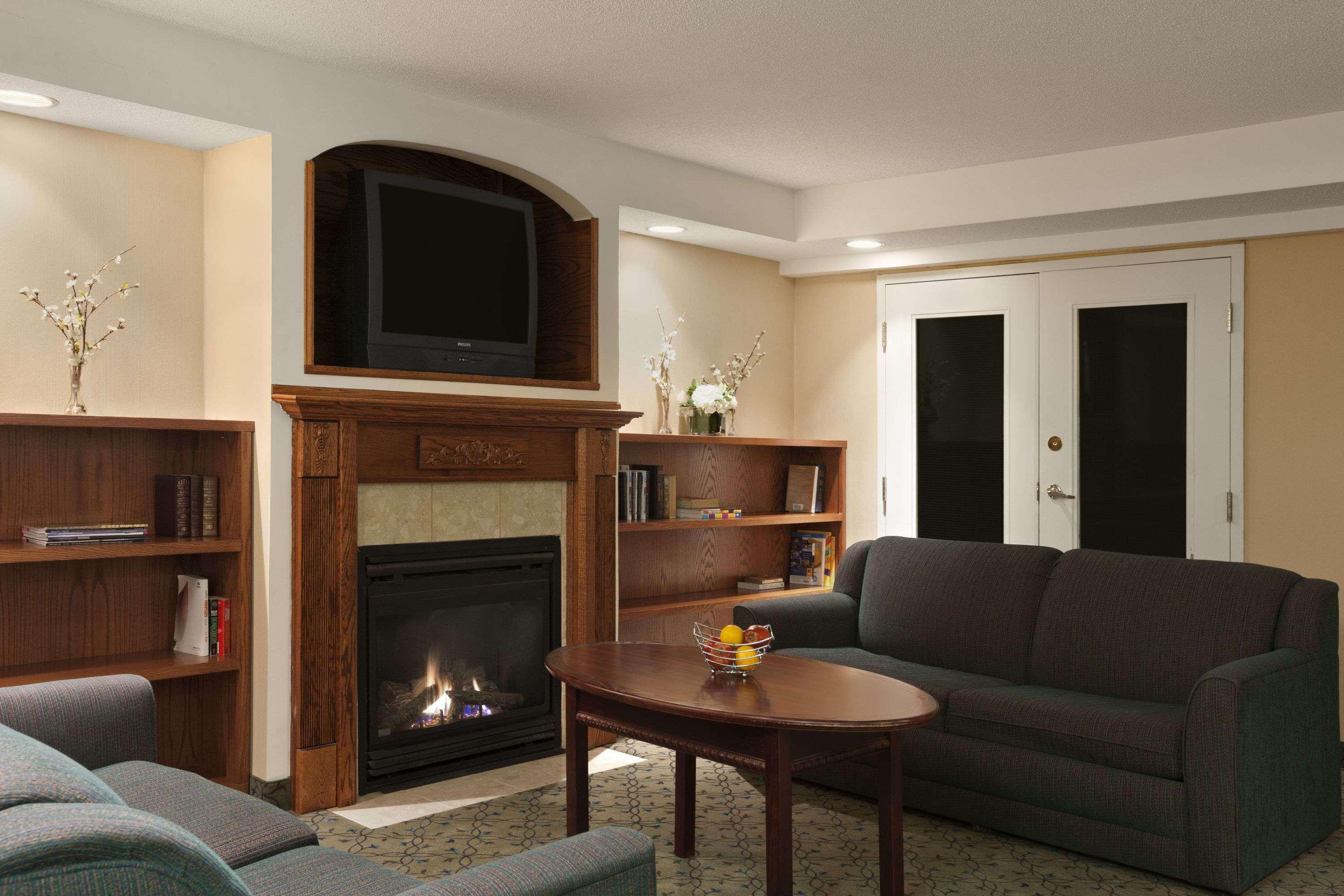 Travelodge By Wyndham Ottawa West Exteriér fotografie