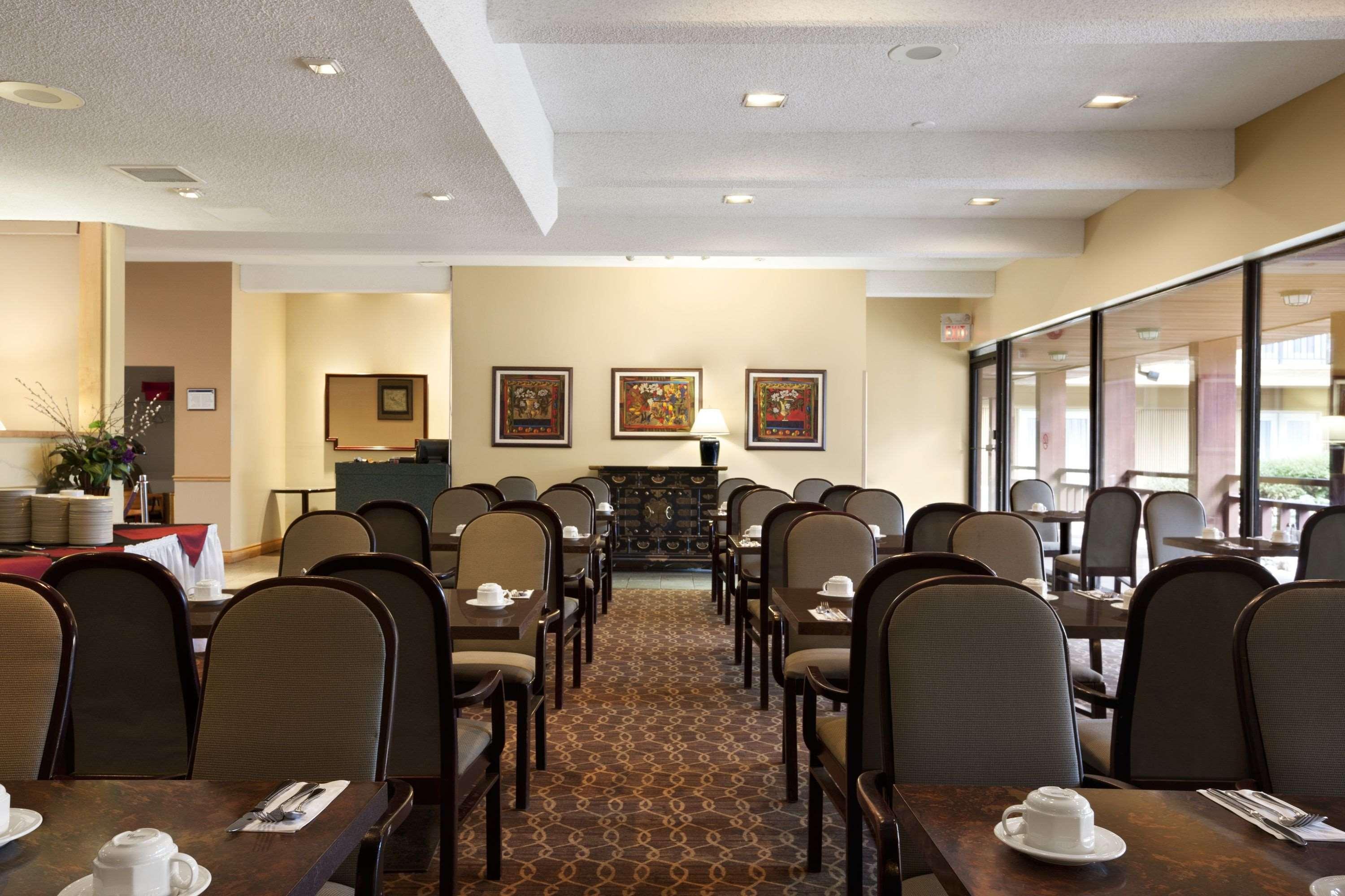 Travelodge By Wyndham Ottawa West Exteriér fotografie