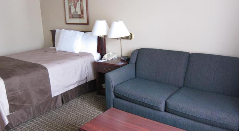 Travelodge By Wyndham Ottawa West Exteriér fotografie