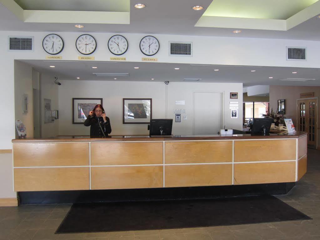 Travelodge By Wyndham Ottawa West Exteriér fotografie