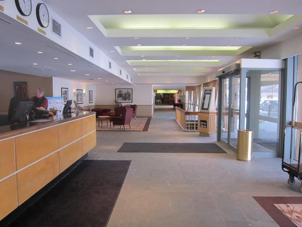 Travelodge By Wyndham Ottawa West Exteriér fotografie
